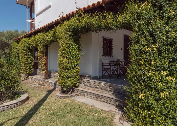 Family House In Gerakini, Sithonia Chalkidiki