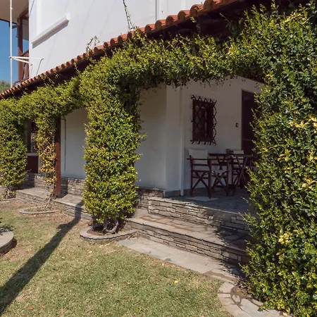 Family House In Gerakini, Sithonia Chalkidiki